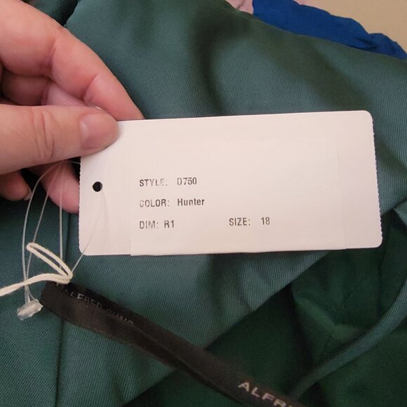 Alfred Sung Hunter Green V Neck Full Skirt Satin Maxi, D750, Size 18, $160 - Picture 5 of 7